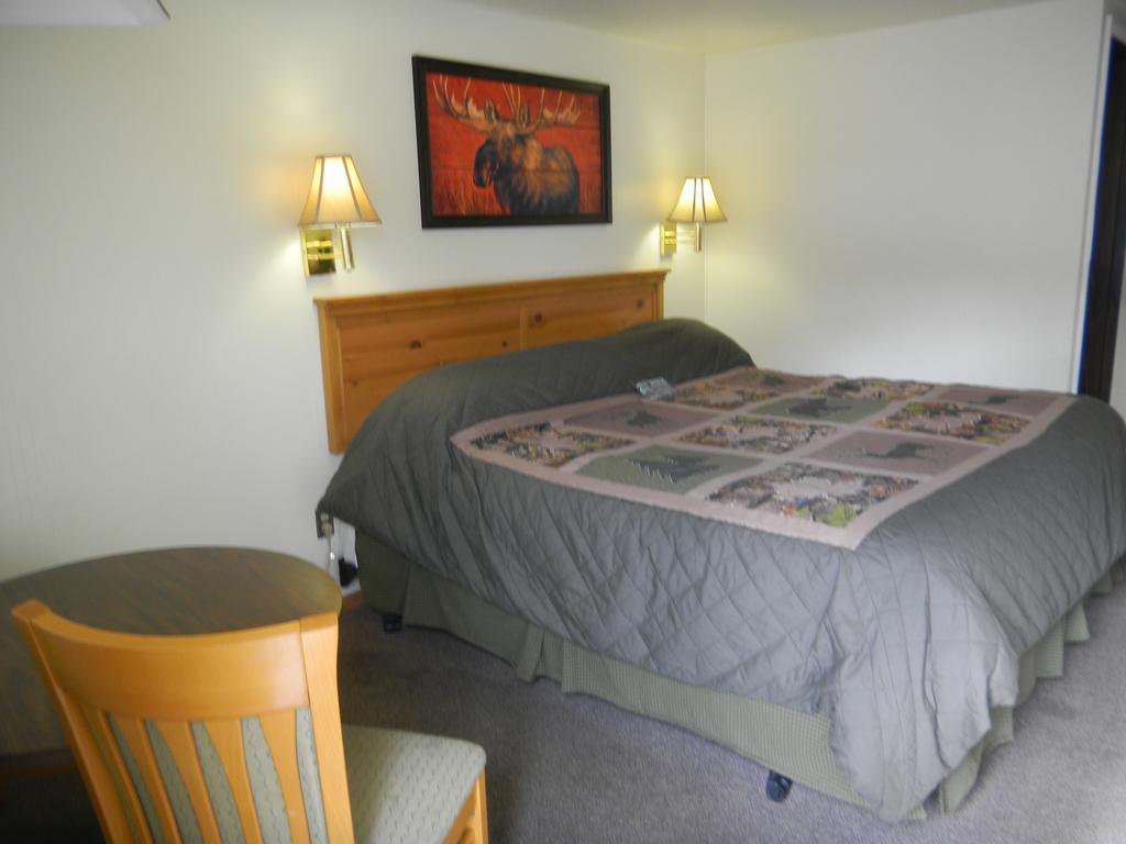 Falls Motel Thompson Falls Chambre photo