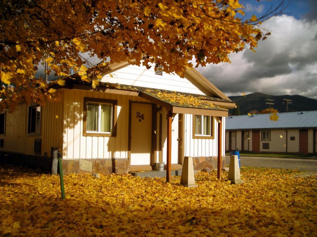 Falls Motel Thompson Falls Extérieur photo