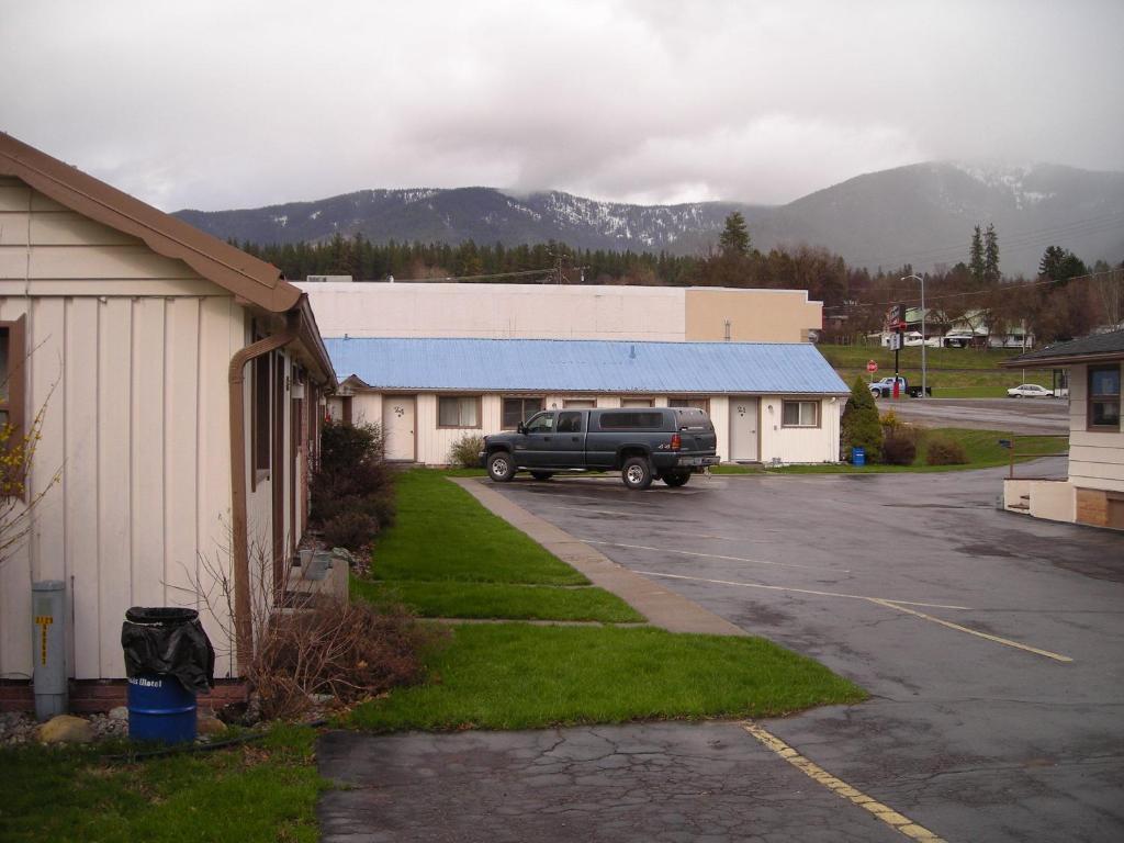 Falls Motel Thompson Falls Extérieur photo