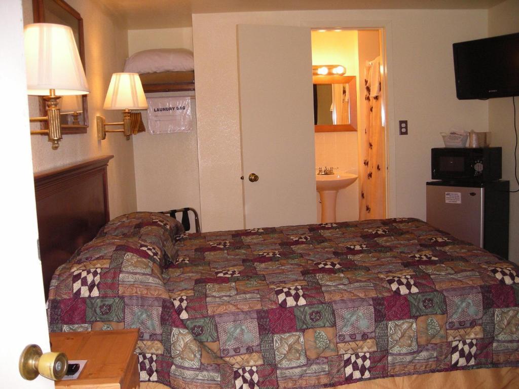 Falls Motel Thompson Falls Chambre photo